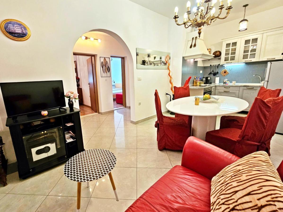 Apartments Tempera By The Beach Split Exteriér fotografie